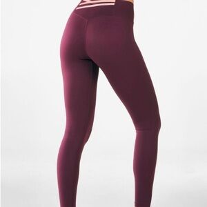FABLETICS Burgundy Trinity Motion365 High-Waisted Legging Active Workout Size S‎